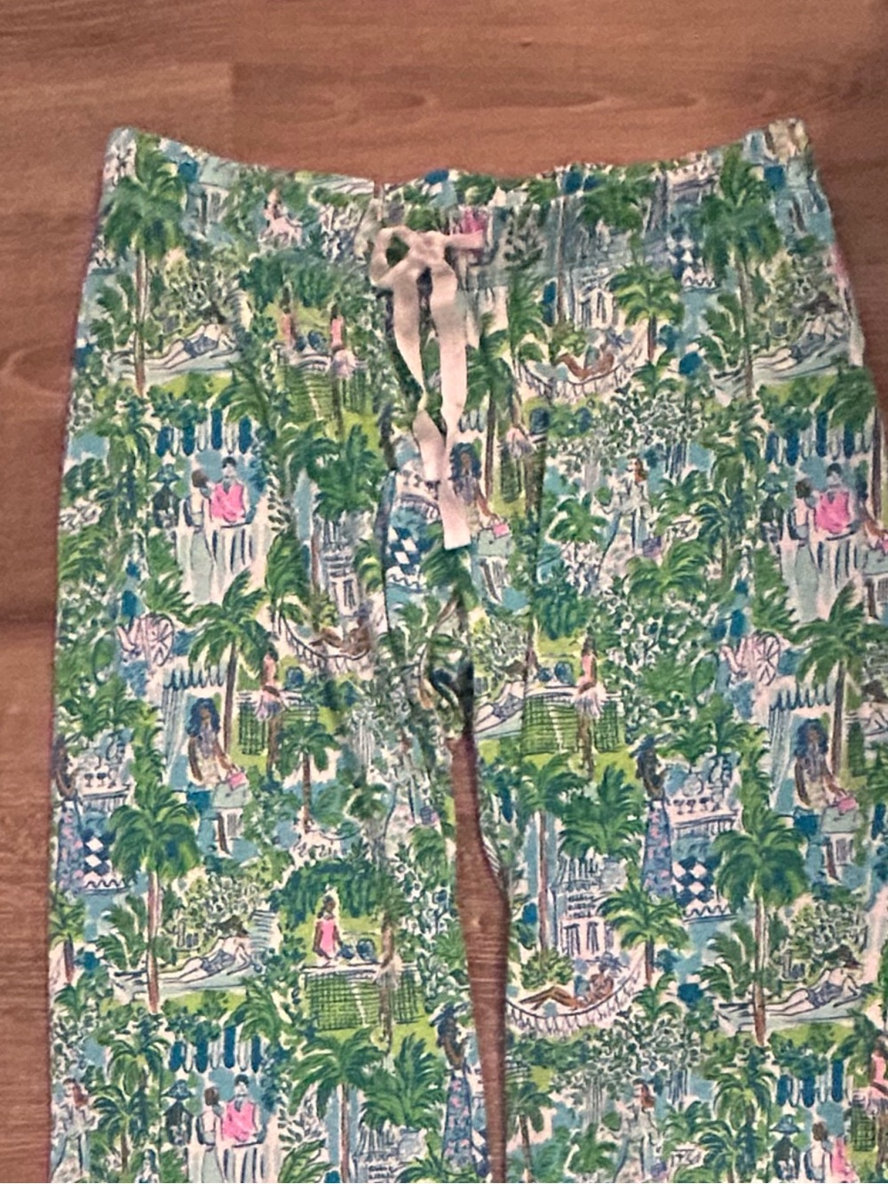 Women’s Lilly Pulitzer Pajama set, Size Small - Picture 5 of 16